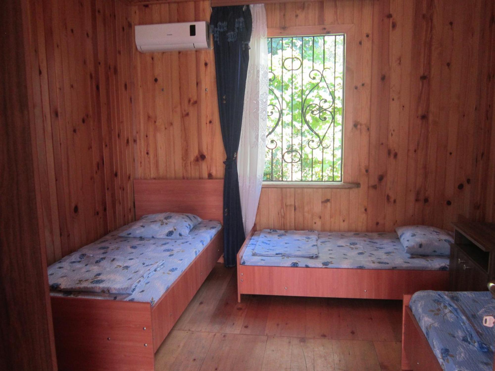 Wooden Cottage มาคินจอรี ภายนอก รูปภาพ