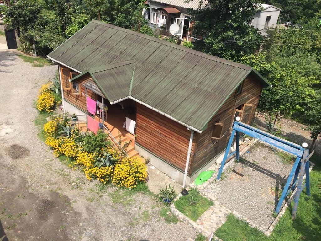 Wooden Cottage มาคินจอรี ภายนอก รูปภาพ