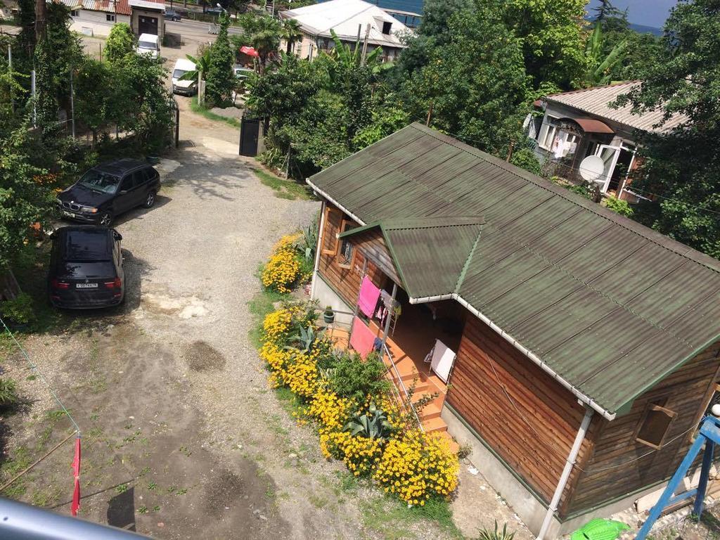 Wooden Cottage มาคินจอรี ภายนอก รูปภาพ