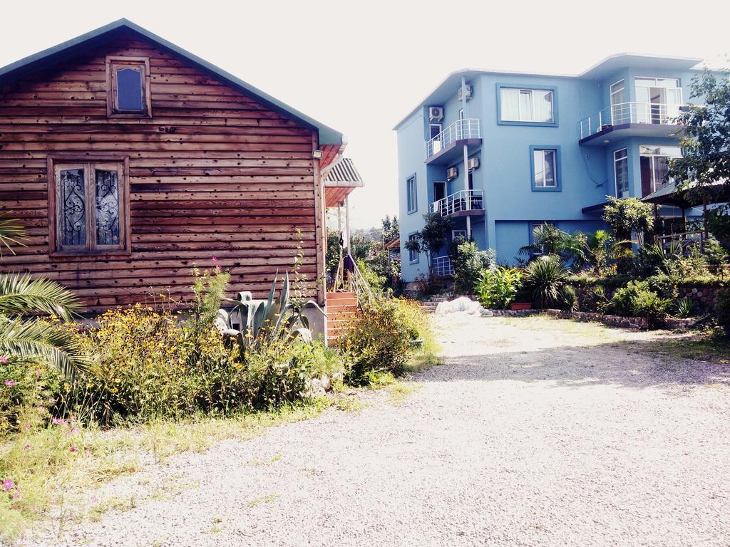 Wooden Cottage มาคินจอรี ภายนอก รูปภาพ
