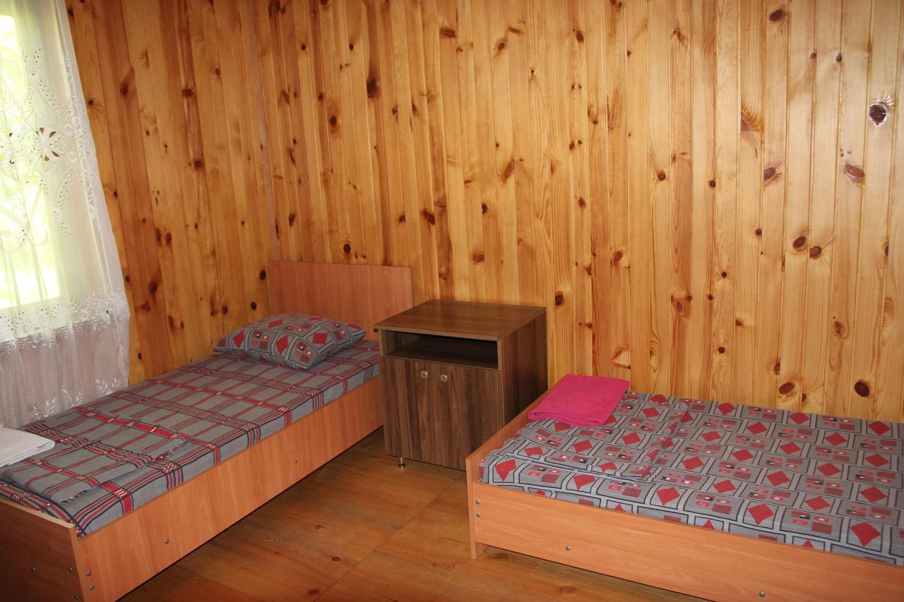 Wooden Cottage มาคินจอรี ภายนอก รูปภาพ