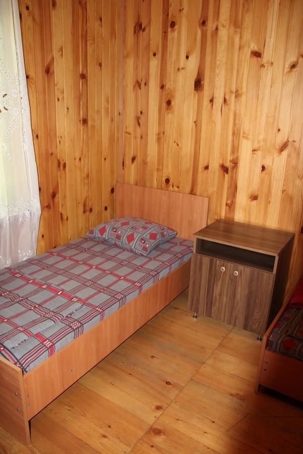 Wooden Cottage มาคินจอรี ภายนอก รูปภาพ