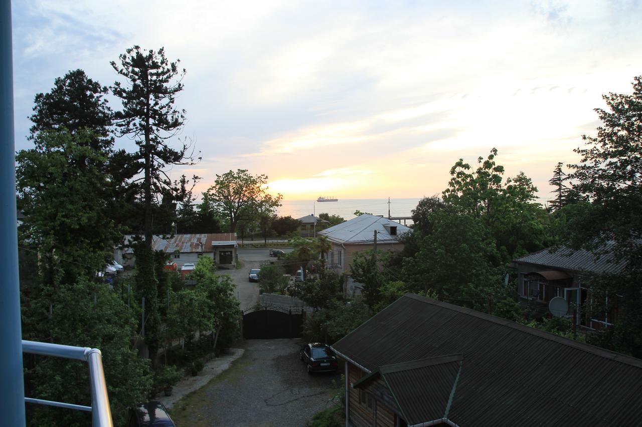Wooden Cottage มาคินจอรี ภายนอก รูปภาพ